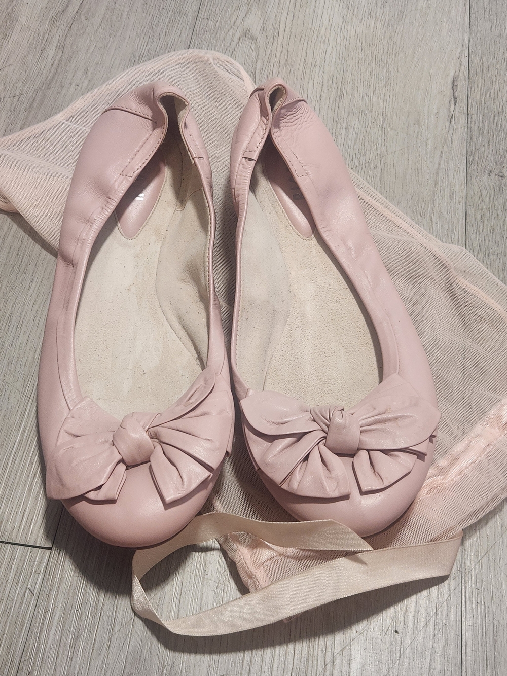 NEW BLOCH Pink Leather Bow Ballet Flats 9.5